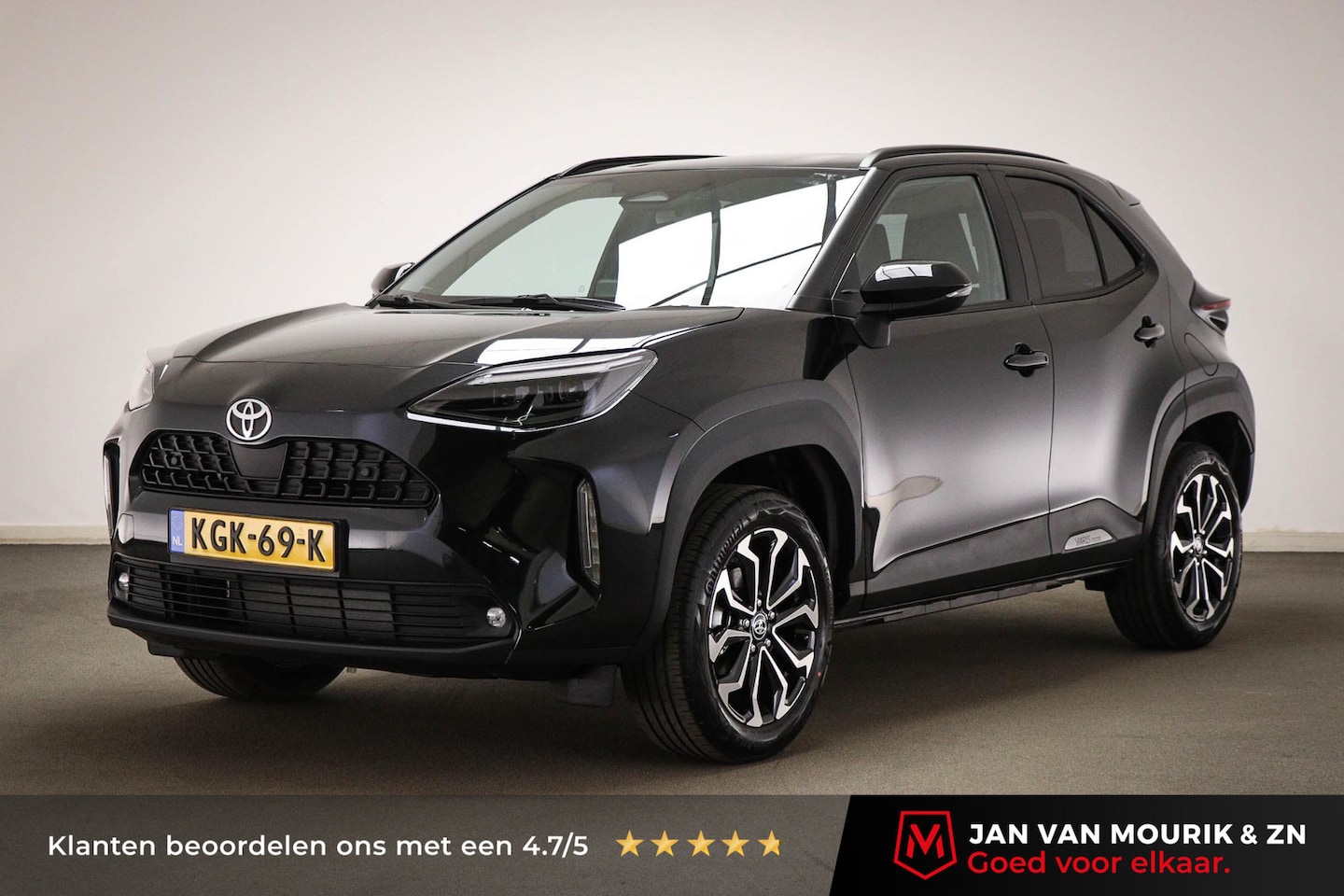 Toyota Yaris Cross - 1.5 Hybrid 130 Dynamic | NIEUW | COMFORT PACK | STUURVERWARMING | DAB | APPLE | CAMERA - AutoWereld.nl