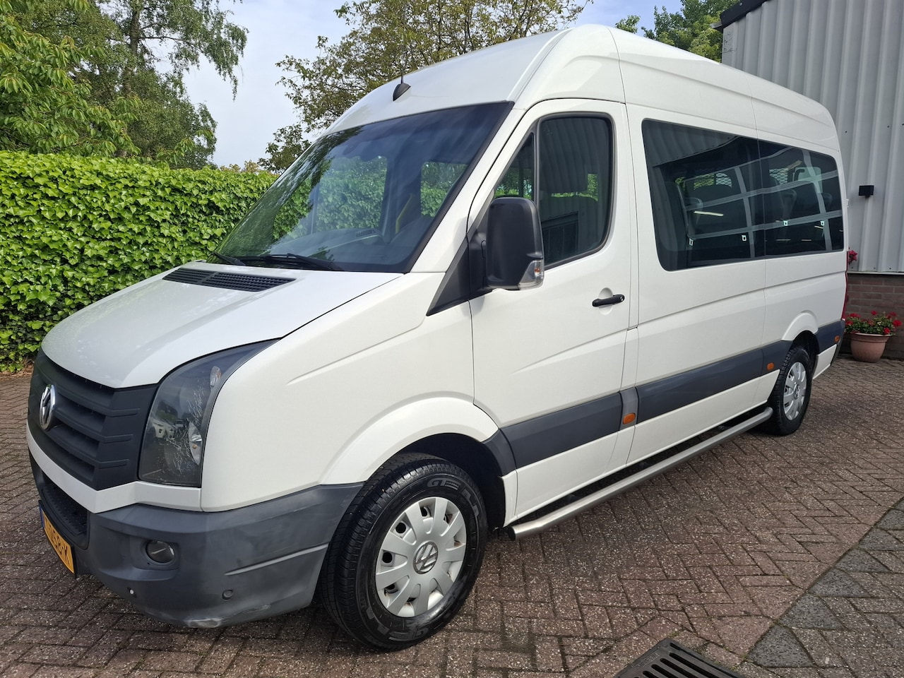 Volkswagen Crafter - 35 2.0 TDI L2H2 10850.- INCL BTW 9-PERSOONS ROLSTOEL 114PK - AutoWereld.nl