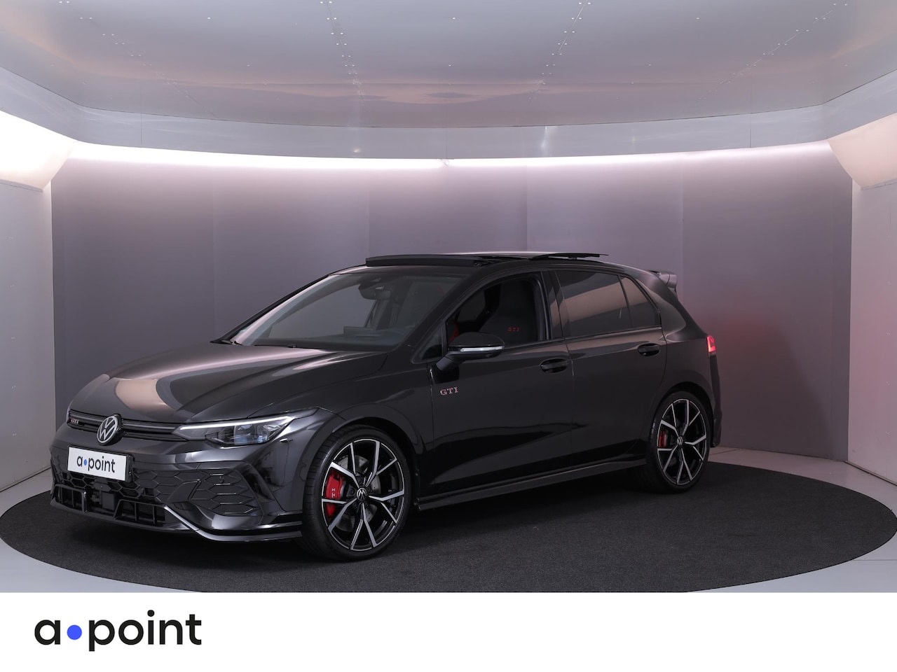 Volkswagen Golf - 2.0 TSI GTI Clubsport 300 pk Automaat (DSG) | Verlengde garantie | Navigatie | Panoramadak - AutoWereld.nl