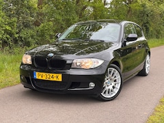 BMW 1-serie - 116i | M-pakket + Airco Nu € 3.950,