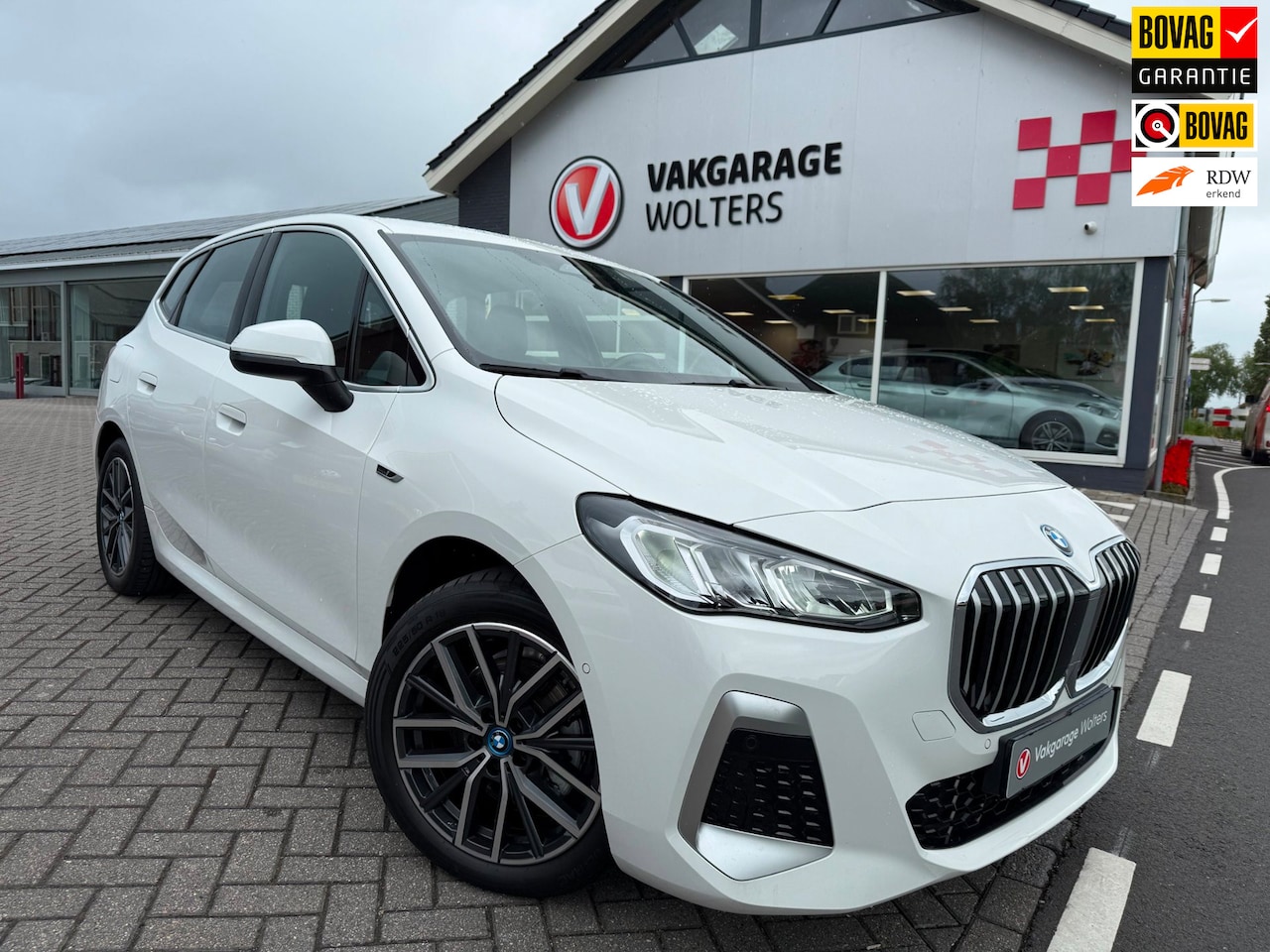 BMW 2-serie Active Tourer - 225e xDrive M Sportpakket Aut. - AutoWereld.nl