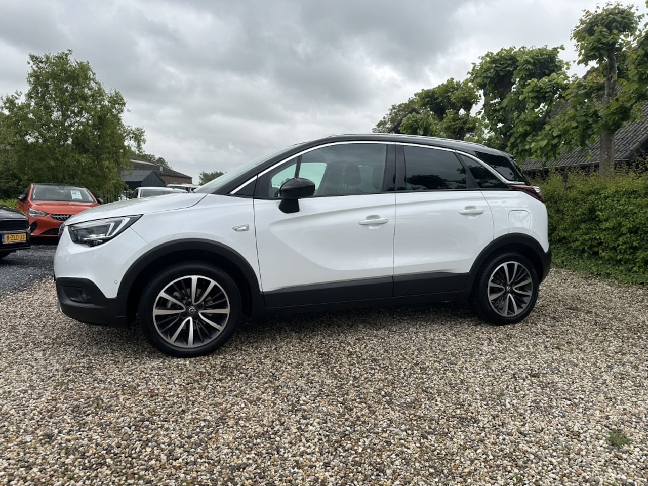Opel Crossland X - 1.2 T. Ultimate Automaat Navigatie/Trekhaak - AutoWereld.nl