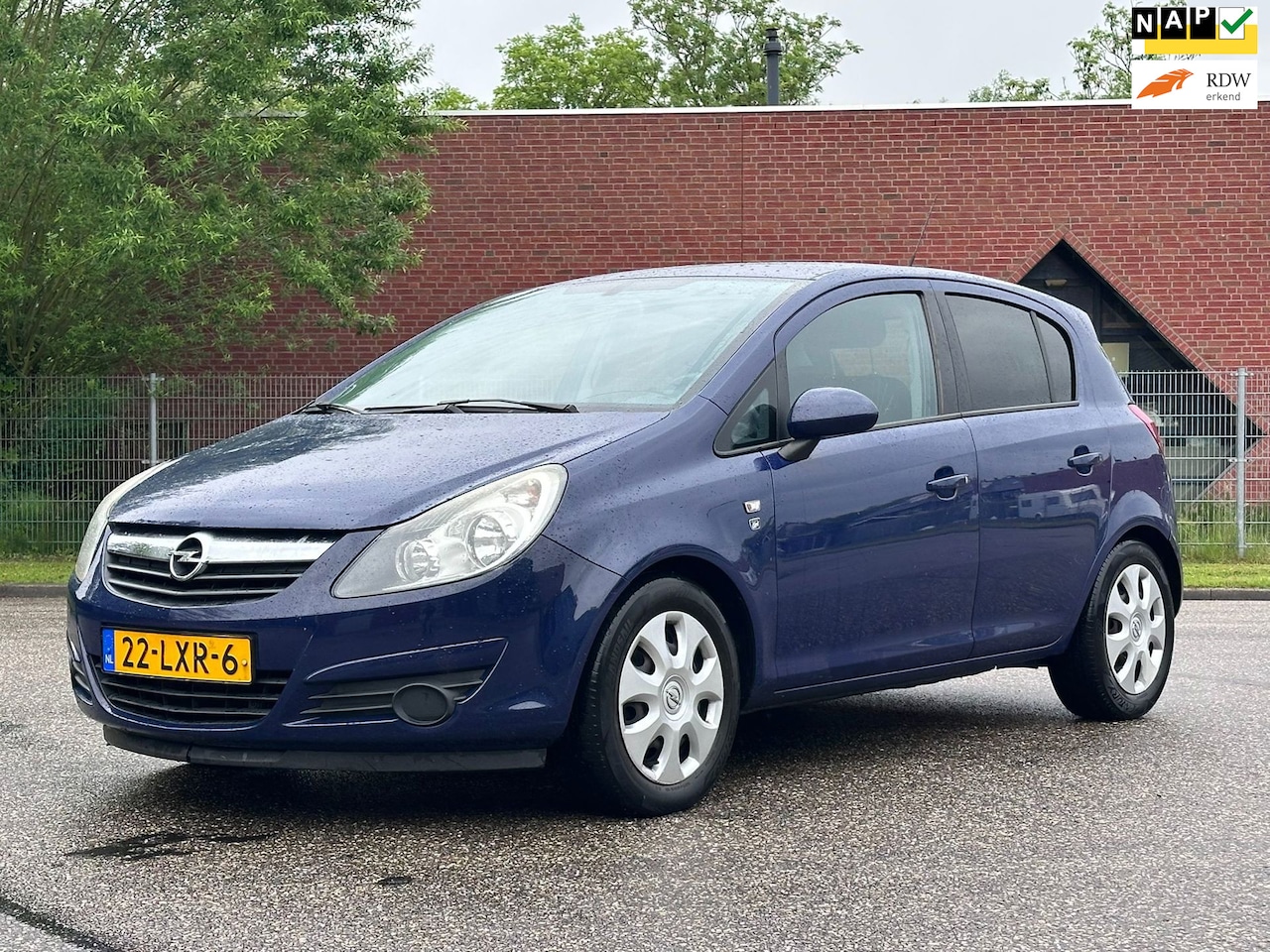 Opel Corsa - 1.2-16V '111' Edition Automaat*5DR*Cruise*Trekhaak*NAP*Airco*Nieuwe APK* - AutoWereld.nl