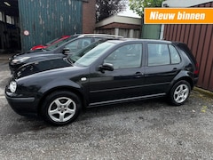 Volkswagen Golf - 1.4-16V MASTER ED. airco 5 deurs