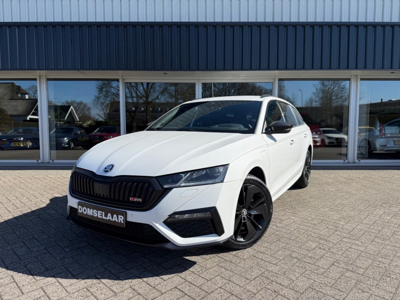 Skoda Octavia Combi - Combi 1.4 TSI RS iV PHEV 245PK Sportline Business Sport stoelen Stoelverw. Head-up Display - AutoWereld.nl