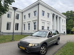Volvo XC70 - 2X ) CROSS COUNTRY AUT 2.4 T LEDER
