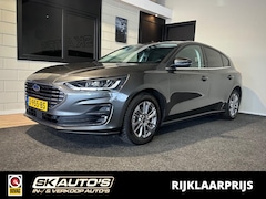 Ford Focus - 1.0 EBH TITANIUM l NAP l 125PK l LED l CARPLAY l PDC l GROOT SCHERM l