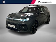 Volkswagen Tiguan - 1.5eHybrid 200kW/272PK R-Line Black Style · Panoramadak · Leder · Trekhaak · Harman Kardon