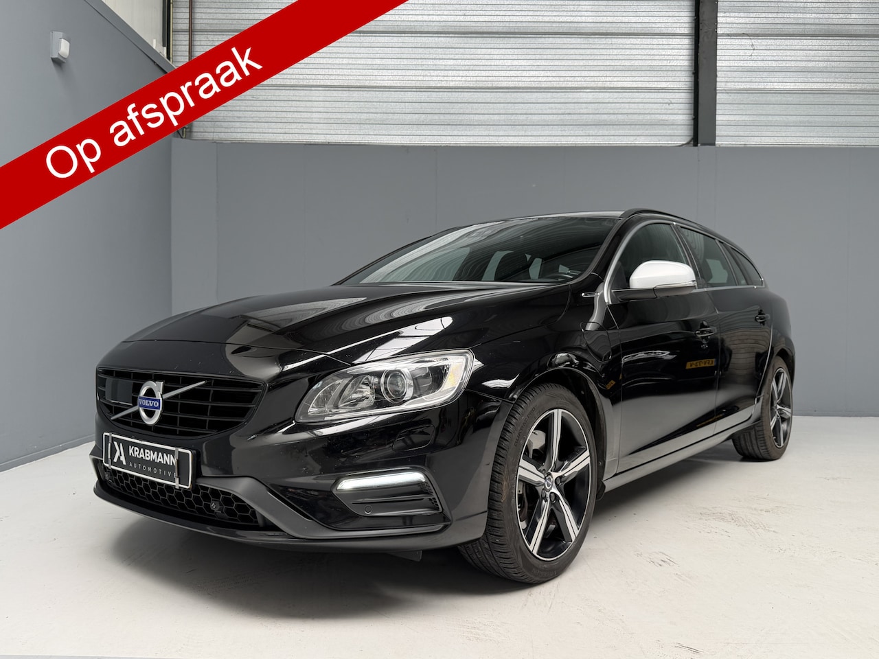 Volvo V60 - 2.4 D5 Twin Engine R-Design Plug-in|Nwe D-Riem|288pk| - AutoWereld.nl