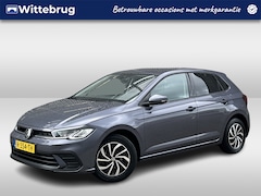 Volkswagen Polo - 1.0 TSI Life / PARK. SENSOREN/ LED/ DIGITAL DASHBOARD/ ADAPT. CRUISE/ APP CONNECT/ NAVI/ C