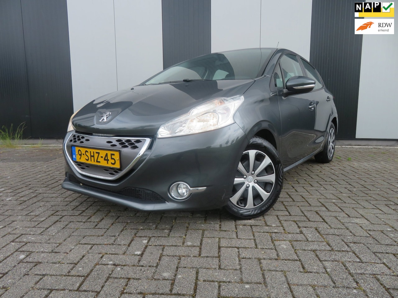 Peugeot 208 - 1.4 e-HDi Active 1.4 e-HDi Active - AutoWereld.nl