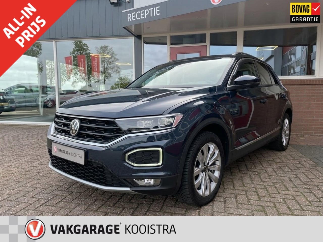 Volkswagen T-Roc - 1.5 TSI Sport Business |ACC|Navi|LED|Keyless - AutoWereld.nl
