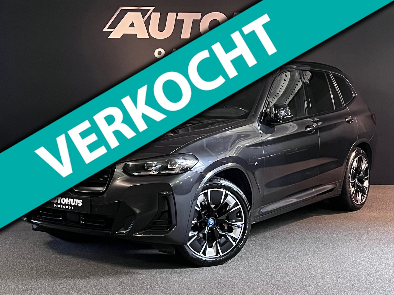 BMW iX3 - High Executive 80 kWh Edition M Pano/Stuurverwarming/H&K/Memory M stoelen/360 Camera/ACC/2 - AutoWereld.nl