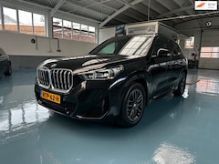 BMW X1 - SDrive18i M-Pakket/Pano/Massage/elect.trekhaak/Harman Kardon