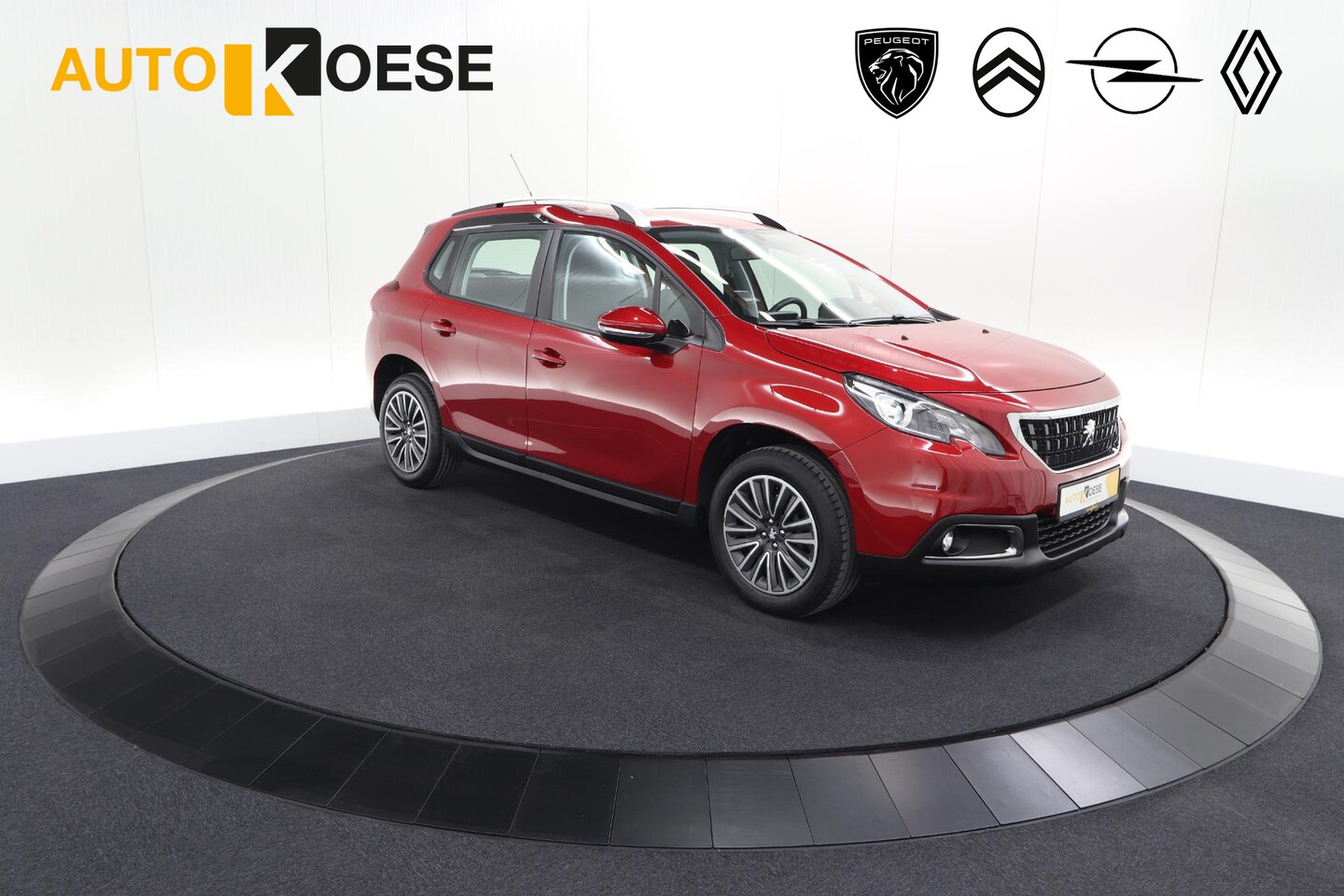 Peugeot 2008 - PureTech 110 EAT6 Active | Camera | Apple CarPlay | Parkeersensoren - AutoWereld.nl