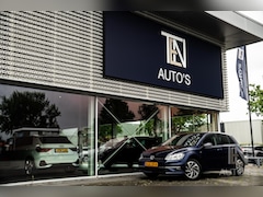 Volkswagen Golf - 1.0 TSI Comfortline Automaat | Camera | CarPlay | Stoelverwarming | 16"