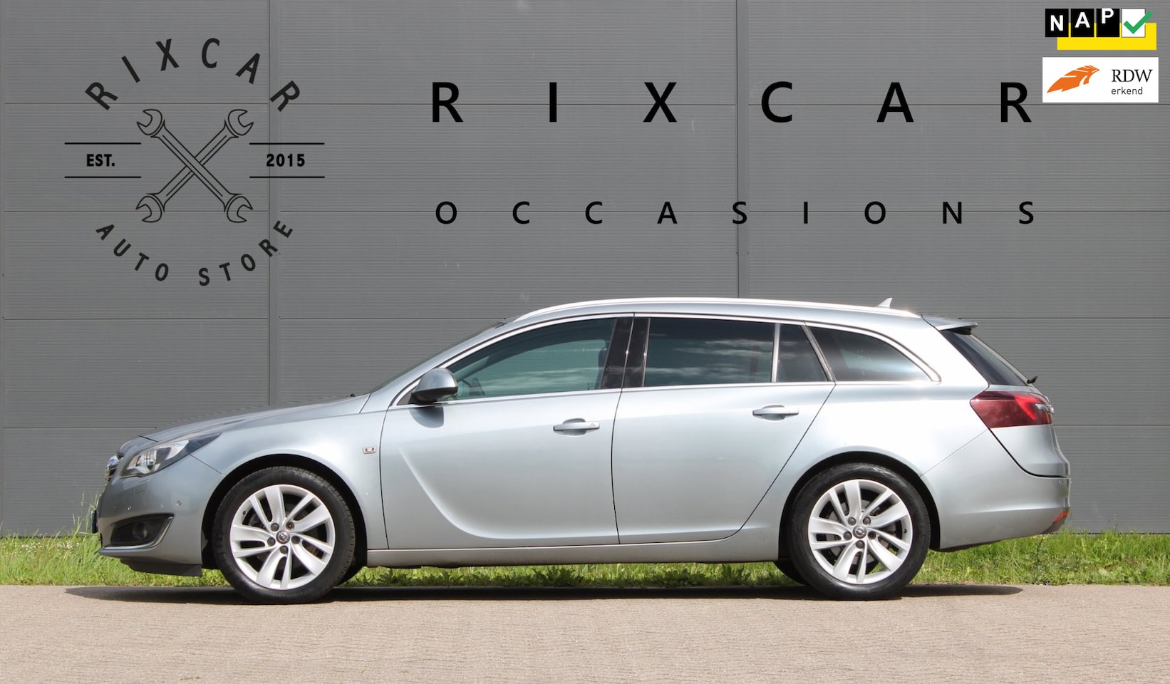 Opel Insignia Sports Tourer - 1.6 T Cosmo Trekhaak Camera 170PK NweAPK !!NIEUWBINNEN!! - AutoWereld.nl
