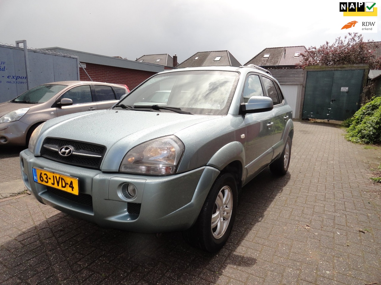 Hyundai Tucson - 2.0i Style Supreme 2.0i Style Supreme (KM 177225 NAP CLIMA) - AutoWereld.nl