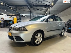 SEAT Ibiza - 1.4-16V Trendstyle/Airco/trekhaak/Apk nieuw bij aflevering