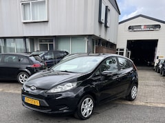 Ford Fiesta - 1.25 Limited 5 Deurs, Airco. Keurig nette en goed rijdende Fiesta met een Apk t/m 30-11-20