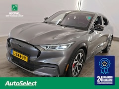 Ford Mustang Mach-E - 75 kWh 258pk AWD | SOH 92% | Technology Pack Plus | Panoramadak | Leder | CarPlay | B&O Au