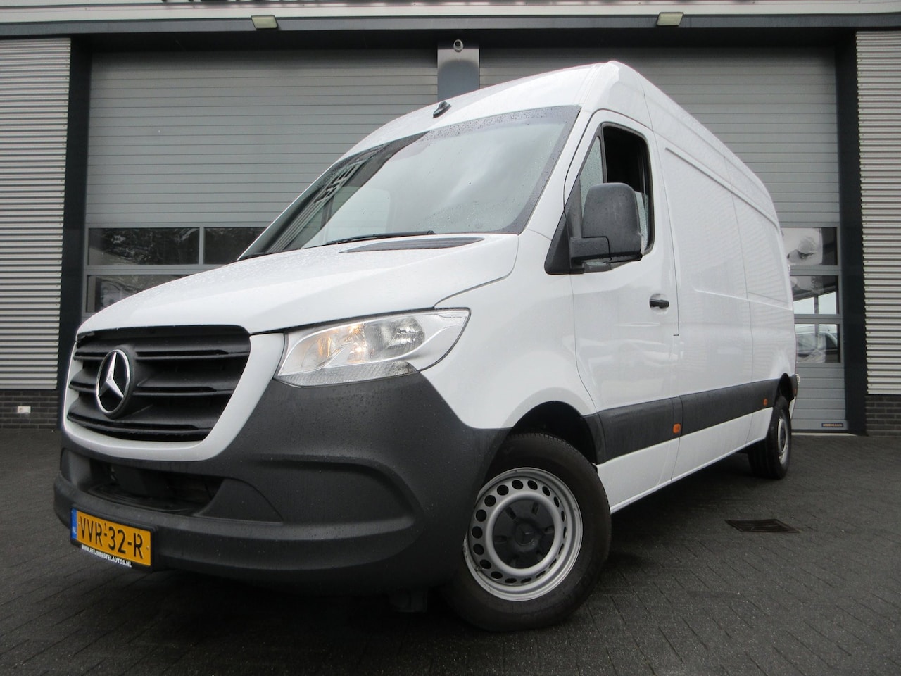 Mercedes-Benz Sprinter - 215 CDI L2H2 Airco, Camera, Navigatie ,Trekhaak ,3-Zits. - AutoWereld.nl