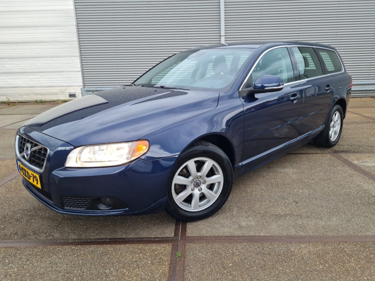 Volvo V70 - 1.6 T4 Nordic Org NL , Dealeronderh - AutoWereld.nl