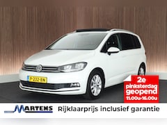 Volkswagen Touran - 1.4 TSI 150pk DSG Comfortline Bsns 7Pers. Leder Stoelverwarming Panoramadak Navigatie