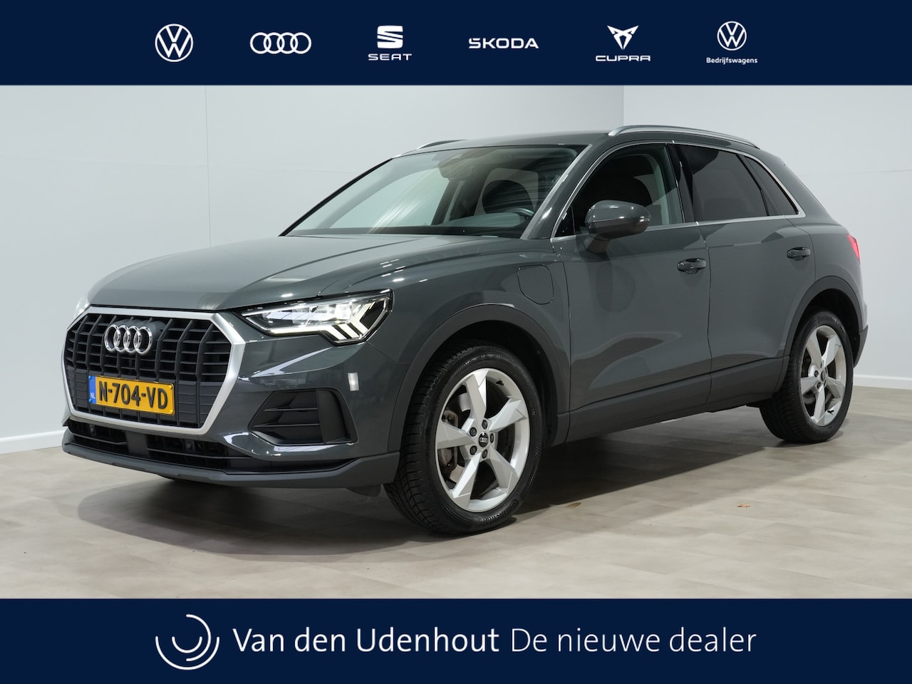 Audi Q3 - 45 TFSIe Business Ed. | Matrix-LED | Navigatie | 19" | ACC - AutoWereld.nl