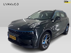 Lynk & Co 01 - 1.5 261pk PHEV 7DCTH | Orig.NL | PanoramaDak | Camera | Carplay |