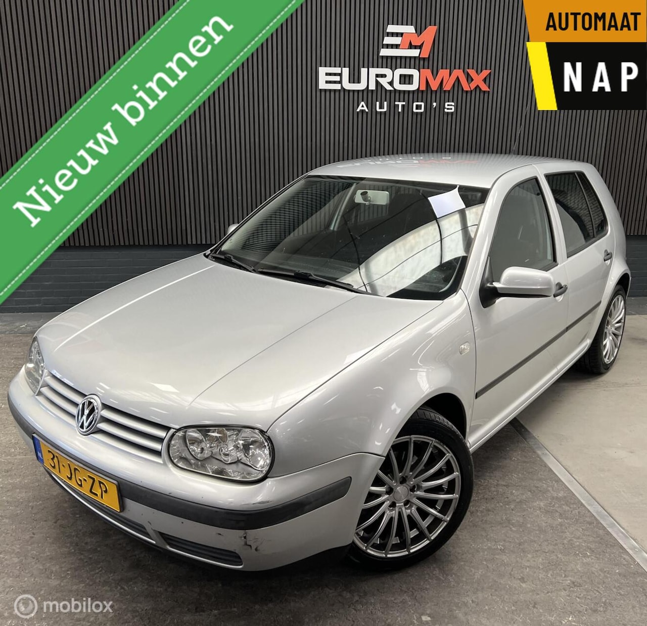 Volkswagen Golf - 2.0 Comfortline - Automaat - Cruise. - AutoWereld.nl