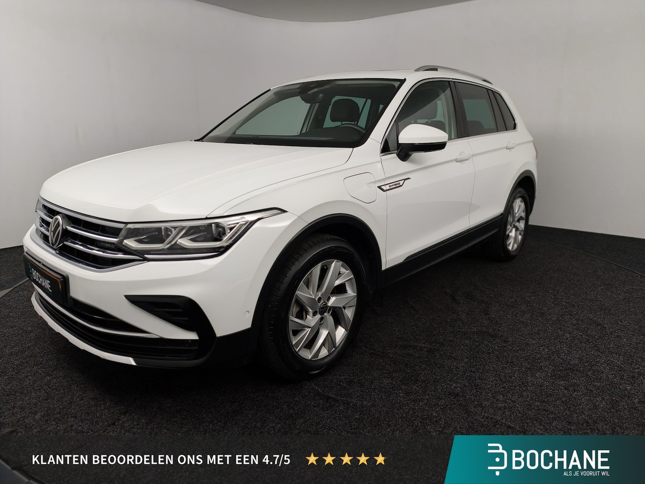 Volkswagen Tiguan - 1.4 TSI eHybrid Elegance Schuif/kanteldak | Stoel/stuurverwarming | Camera | elektrisch be - AutoWereld.nl