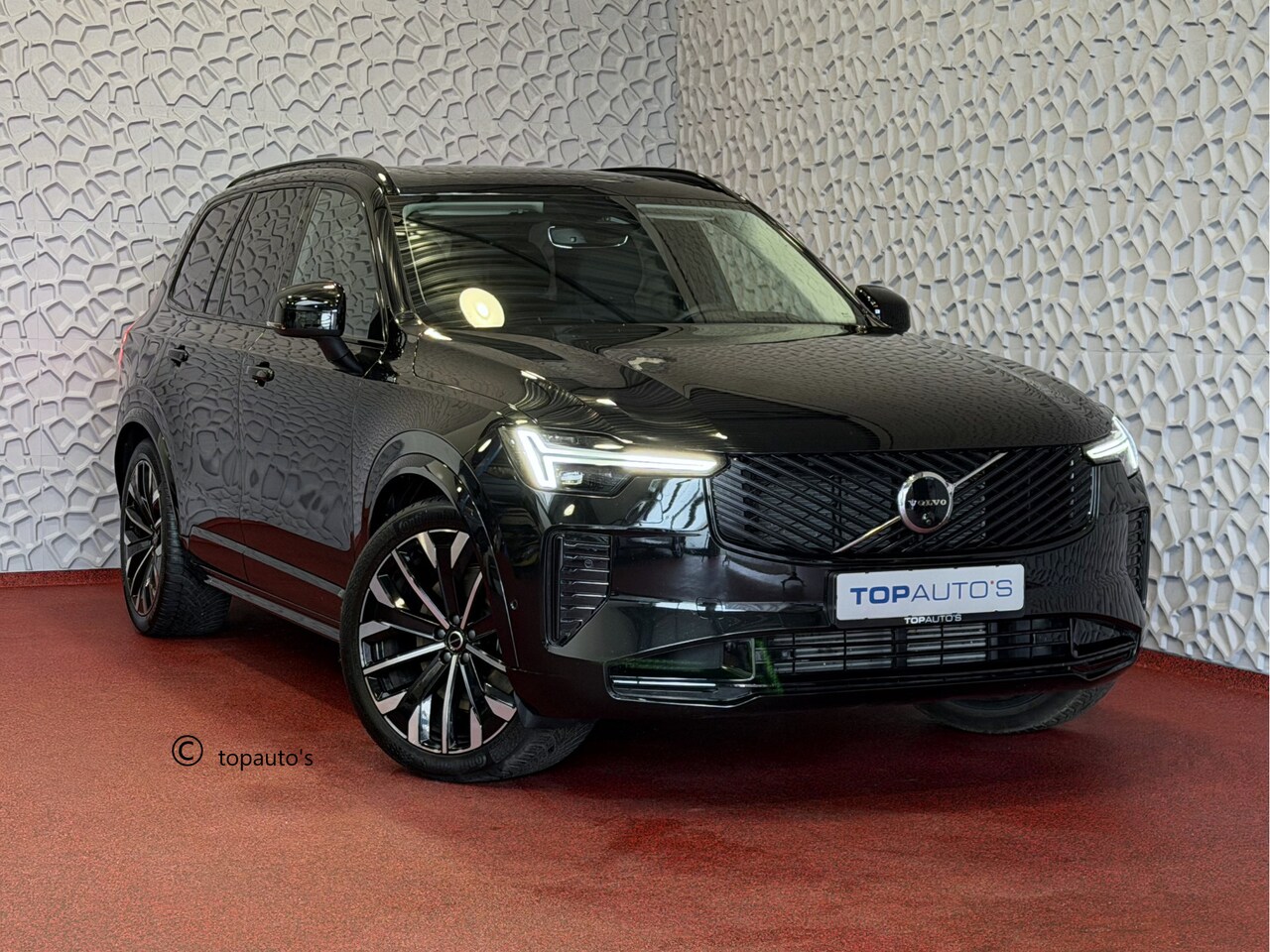 Volvo XC90 - 2.0 T8 456 PK 12/25 Bowers & Wilkins LUCHTVERING 12/25 AWD 7P ULTRA DARK SCHUIFDAK ELEK.TR - AutoWereld.nl
