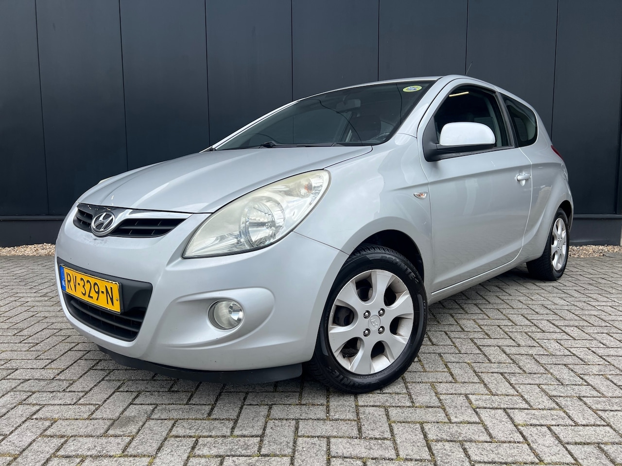 Hyundai i20 - 1.4i DynamicVersion '10 Airco/Lmv/Apk04-'27 - AutoWereld.nl