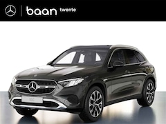 Mercedes-Benz GLC-klasse - 300e 4-Matic Business Solution Luxury | Panoramadak | Trekhaak | Spiegelpakket | Parkeerpa
