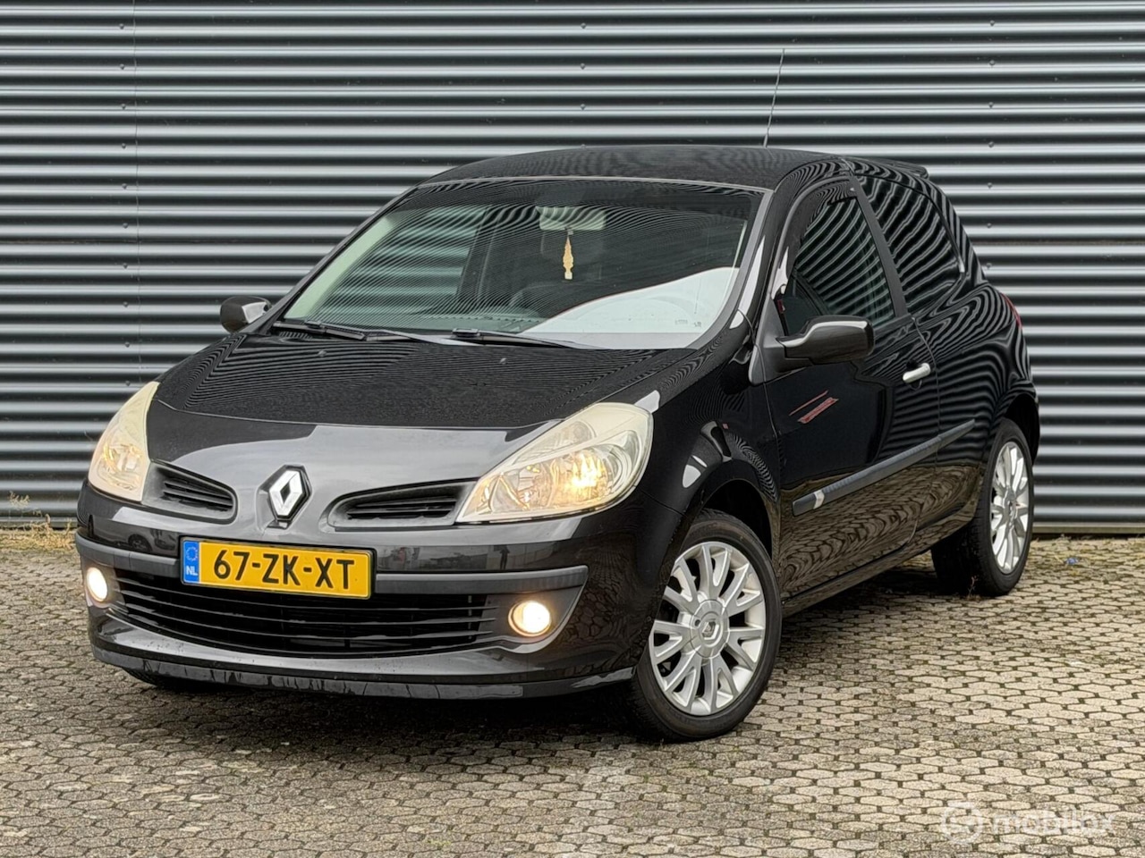 Renault Clio - 1.6-16V Dynamique S 1.6-16V Dynamique S - AutoWereld.nl
