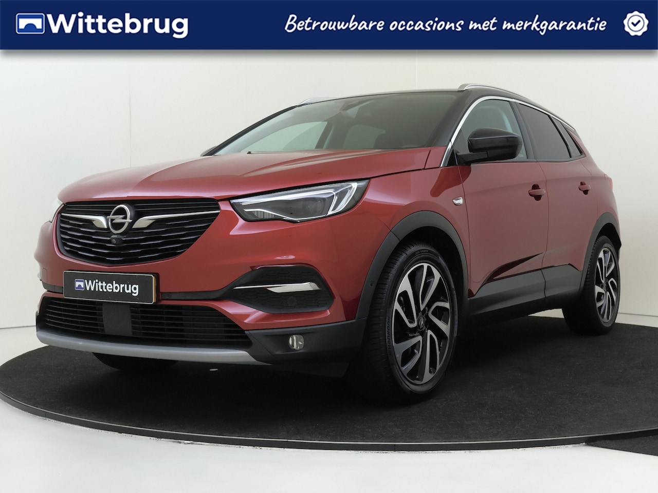 Opel Grandland X - 1.2 Turbo Innovation | Leder | Stoelkoeling en Stoelverwarming | Camera | - AutoWereld.nl