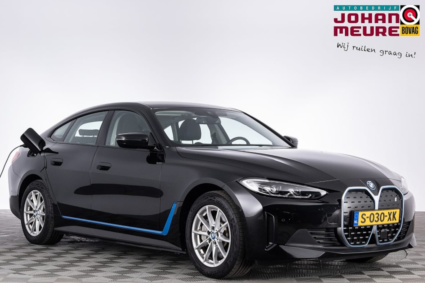 BMW i4 - eDrive40 High Executive 84 kWh | Camera | LEDER |✅ 1e Eigenaar | SOH: 97,8% | -2e PINKSTER - AutoWereld.nl