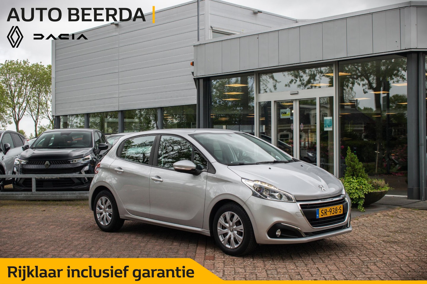 Peugeot 208 - 1.2 PureTech Blue Lion | Handgeschakeld | Navigatie - AutoWereld.nl