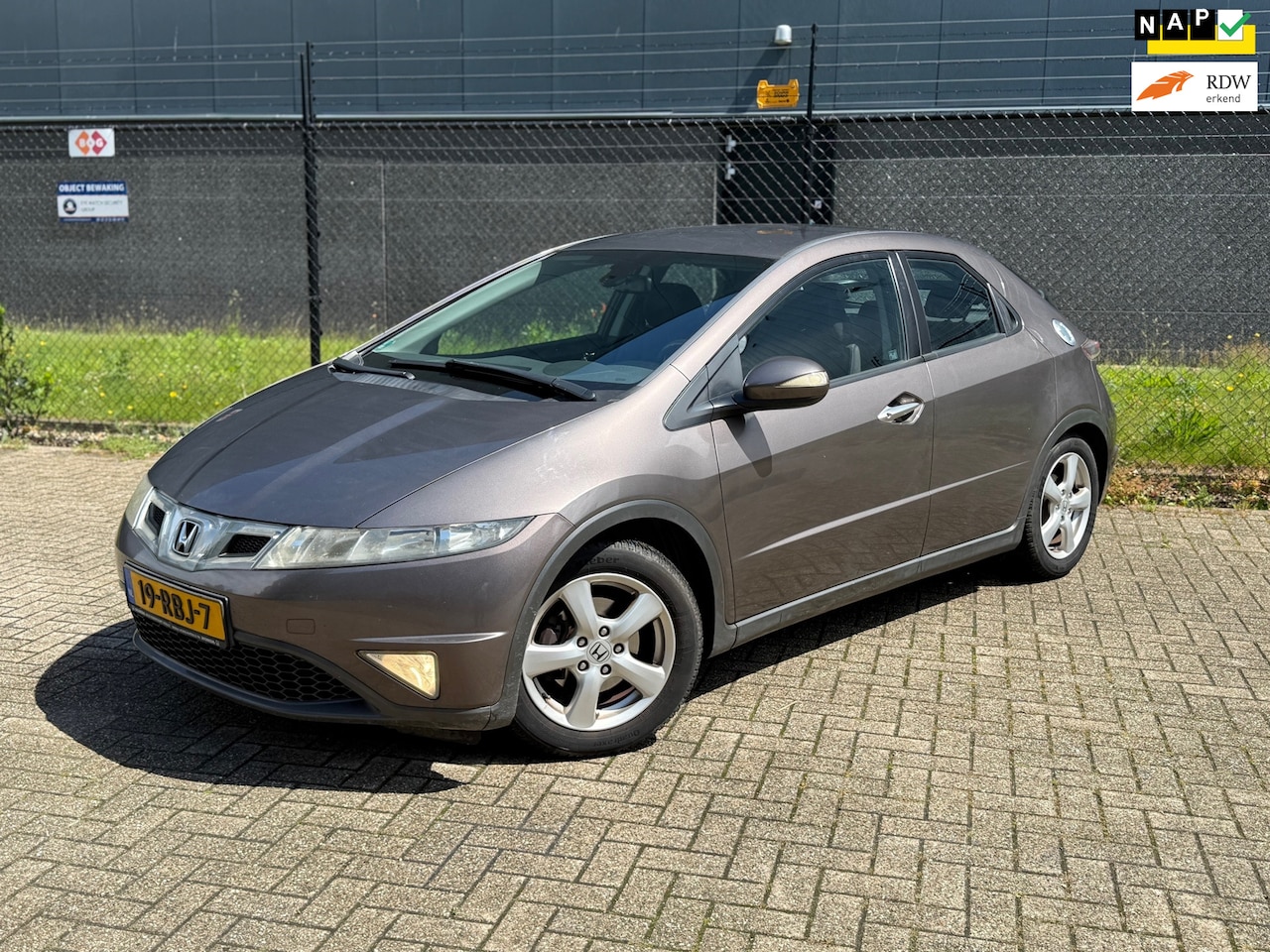 Honda Civic - 1.4 Sport |Dealer onderhouden| |1steEigenaar| |Airco| |CruiseControl| - AutoWereld.nl