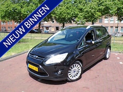 Ford Grand C-Max - 1.0 Titanium met n.a.p distributieriem gedaan