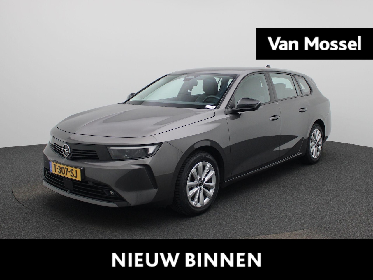 Opel Astra Sports Tourer - 1.2 Level 2 | Apple Carplay / Android Auto | Cruise Control | Parkeersensoren | Climate Co - AutoWereld.nl
