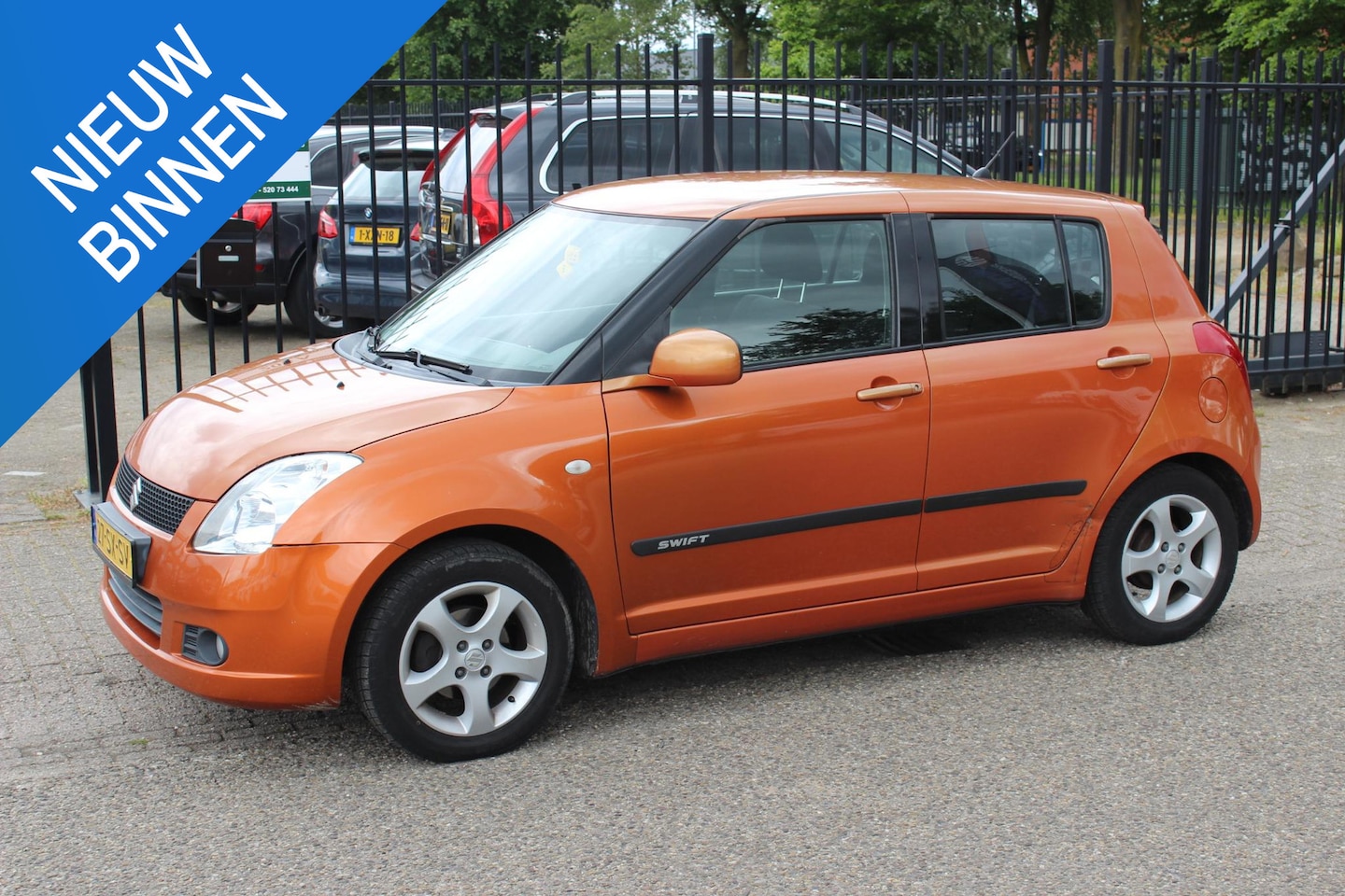 Suzuki Swift - 1.3 Shogun 1.3 Shogun, BAK DEFECT, rijdt wel! Airco! - AutoWereld.nl