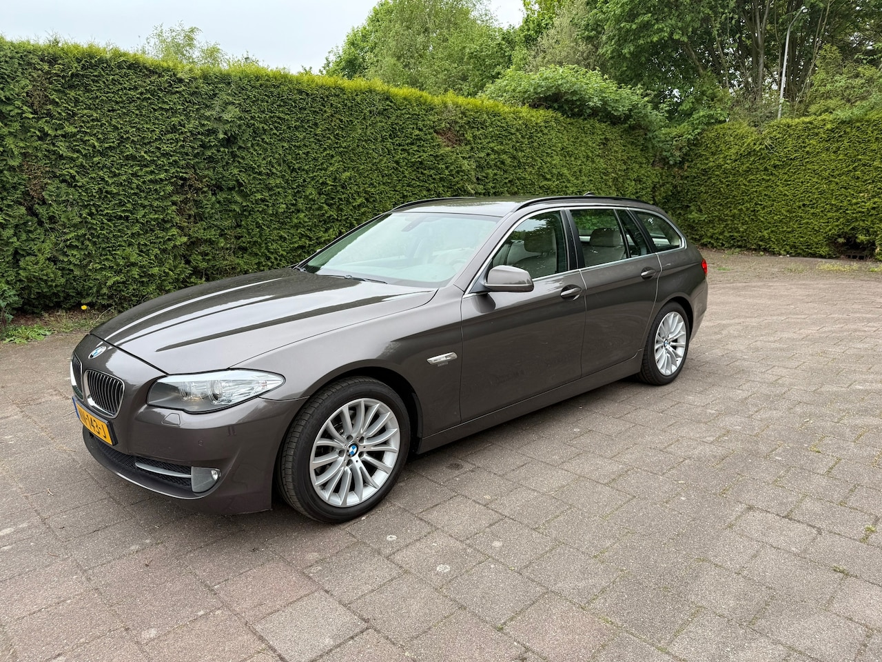 BMW 5-serie Touring - 520d High Executive 520d High Executive - AutoWereld.nl