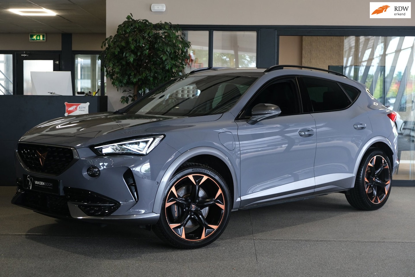 CUPRA Formentor - 1.4 e-Hybrid VZ Copper 245PK Acc Cam Navi Led Leder - AutoWereld.nl