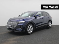 Audi Q4 e-tron - 40 Edition 63 kWh l Climate control l Navigatie l Parkeersensoren l Privacy glas l Stoelve