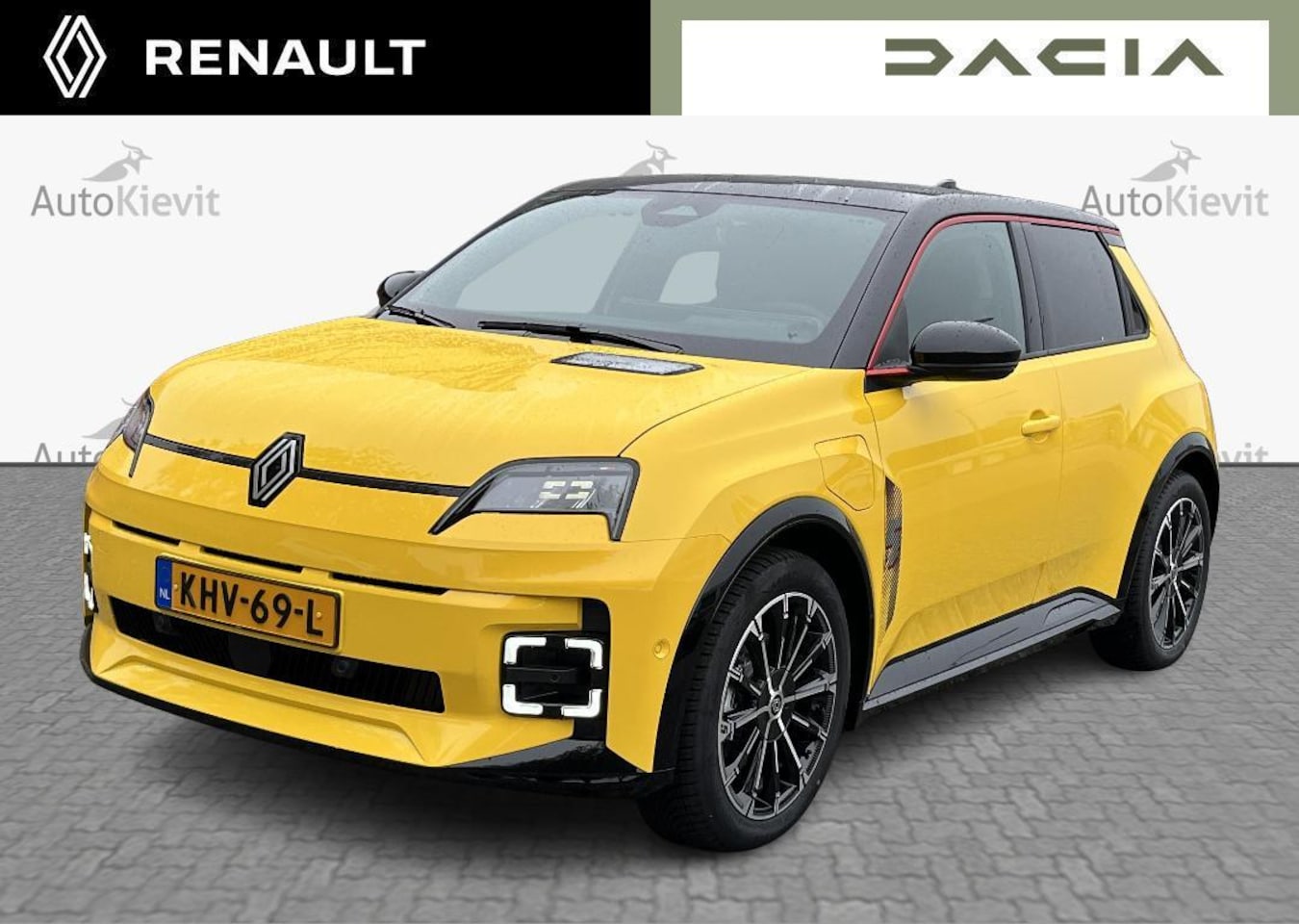 Renault 5 - comfort range iconic cinq 52 kWh - Demo / all weather banden - AutoWereld.nl