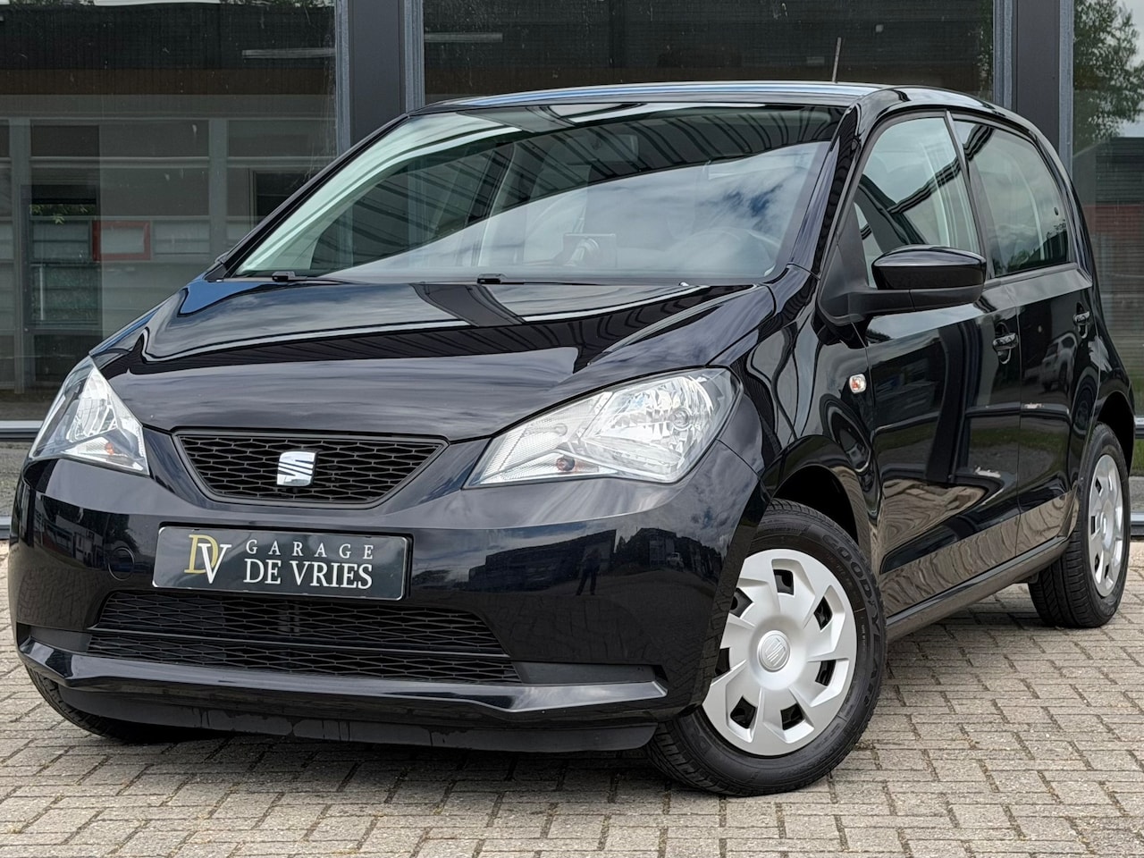 SEAT Mii - 1.0 Style Navi Airco 5 Deurs Volledig Onderhouden - AutoWereld.nl