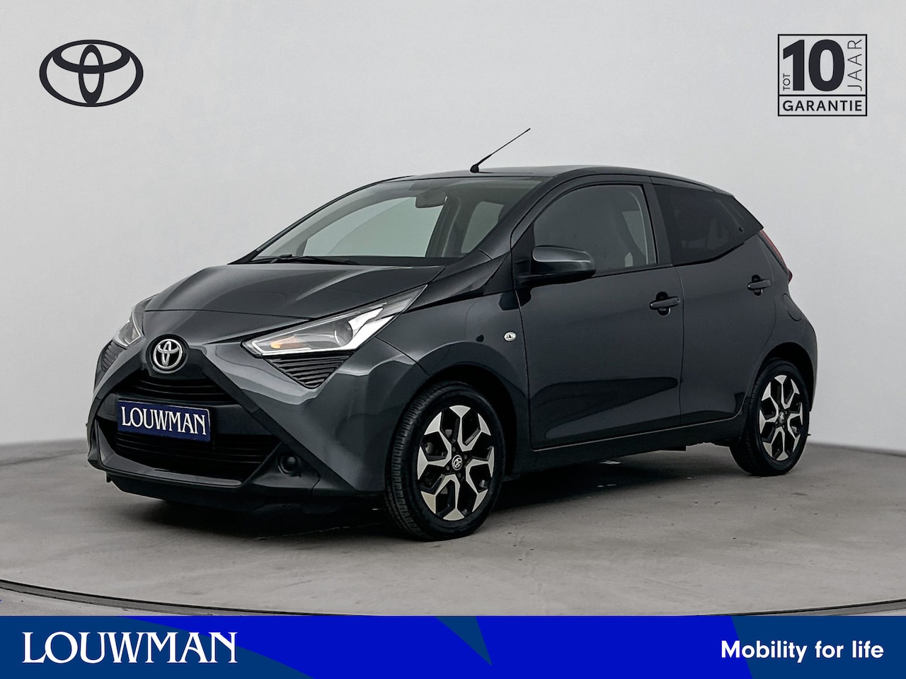 Toyota Aygo - 1.0 VVT-i x-cite Automaat | Apple Carplay/Android Auto | Climate Control - AutoWereld.nl