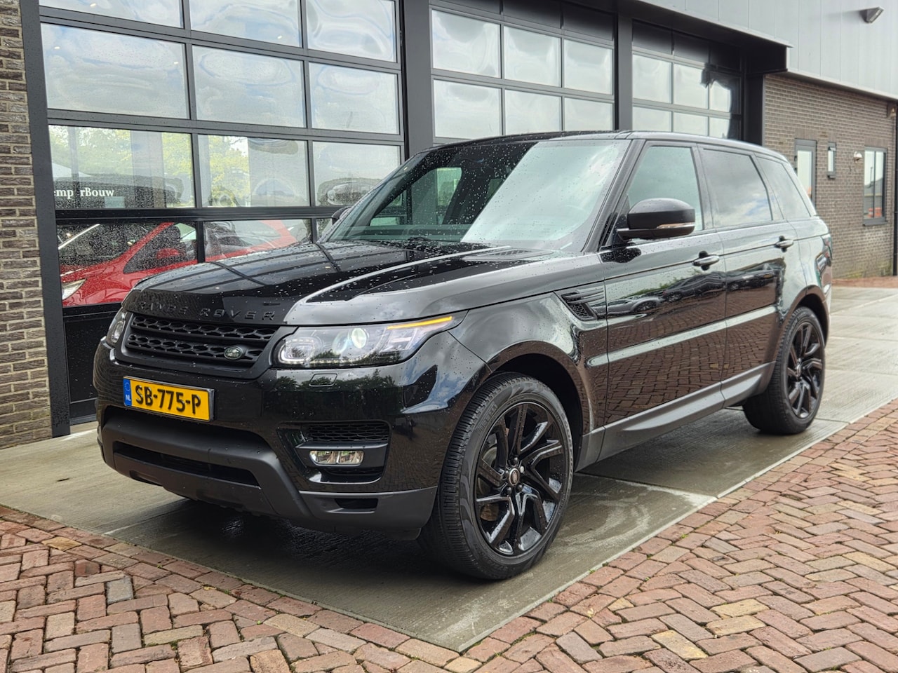 Land Rover Range Rover Sport - 3.0 TDV6 HSE Dynamic 3.0 TDV6 HSE Dynamic - AutoWereld.nl
